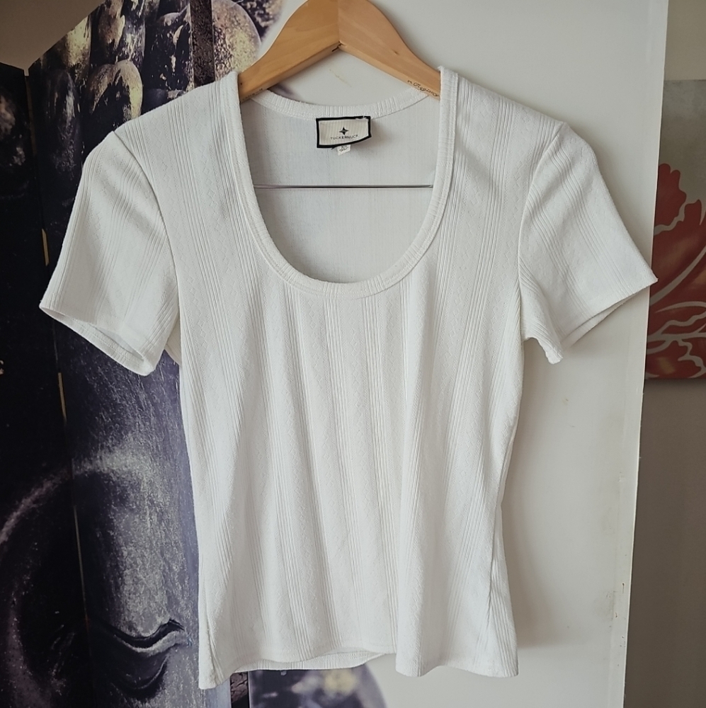 TUCKERNUCK Ribbed Top Women's Size XS Scoop Neck Short Sleeve White‎ Tee